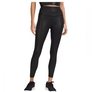 Lululemon NWT Wunder Train High-Rise Tight 25"
Foil in Sz 6